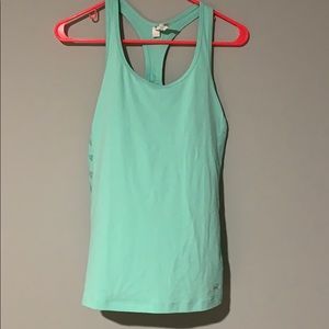 Under Armour tanktop